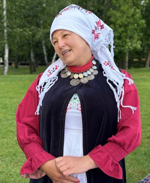 Лариса Кибякова үз якларындагы кызыклы такмаклар белән таныштырды
