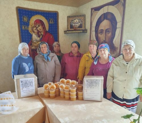 Ләке чиркәвендә махсус хәрби операциядәгеләр өчен бал әзерләделәр