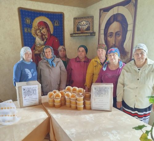 Ләке чиркәвендә махсус хәрби операциядәгеләр өчен бал әзерләделәр