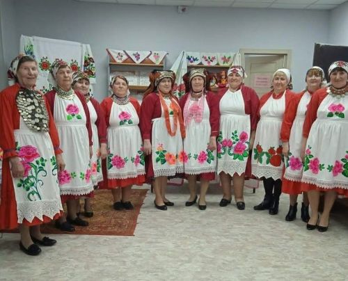«Асыл тәңкә» ансамбле Саба якларында кунак булды