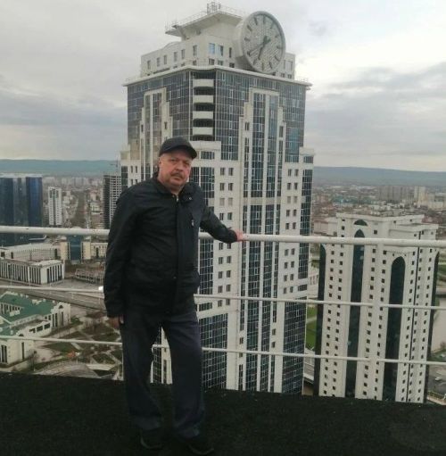 Азнакайдан Валерий Тимиряев Грозныйның Архангел Михаил чиркәвендә булган