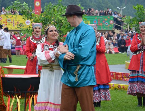 Керәшеннәрдә өйләнешү, кәбен койдыру йолалары