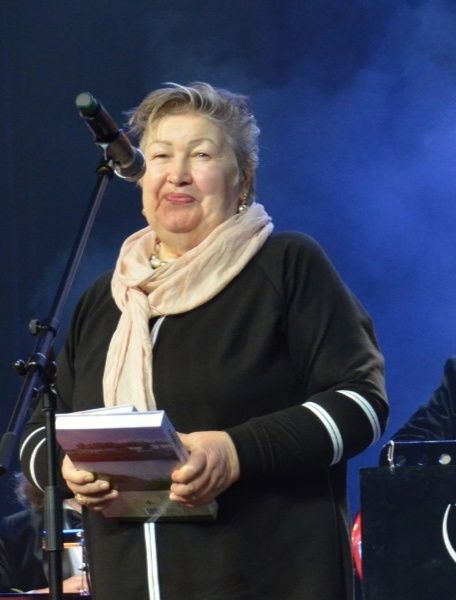 Шагыйрә Рәзинә Сәетгәрәева: «Питрауларга ел да барам, ерак булса да ара»