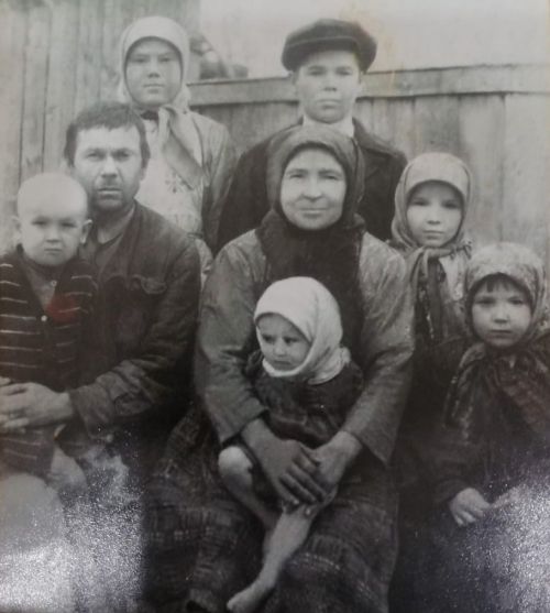 Ретро-фото: бер гаилә мирасы