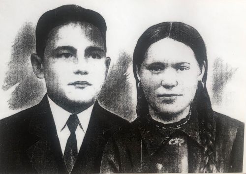 Үлемсез полк. Керәшеннәр: Анна һәм Константин Алексеевлар