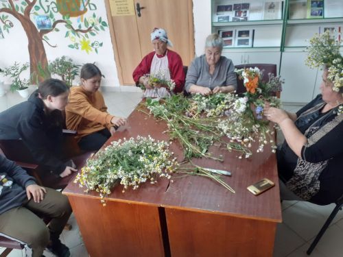 Керәшен Сәрдәсендә кырык бер төрле дару үләне кушып тәкыя үргәннәр