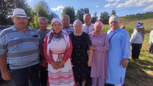 Дүсмәт авылында Ару чишмә бәйрәме узды – фото, видео
