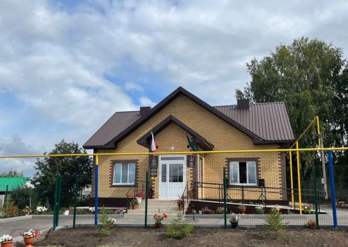 Кадер авылында җирлек башкарма комитеты өчен яңа бина төзелде