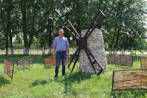 Сергей Иванов эшеннән тәм табып, гаиләсенә куанып яши
