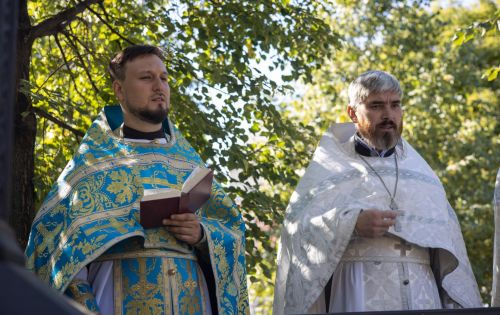 Тихвин чиркәвендә отец Павел истәлегенә литургия уздырылды