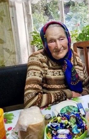 88 яшьлек Евдокия Гончарова яраткан җырларын яшьләргә өйрәтә