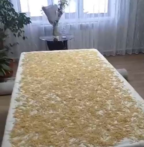 Югары Баграж авылында хәрбиләргә токмач әзерлиләр