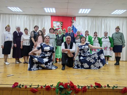 Иске Тәрбит мәдәният йортында  хәйрия концерты узды