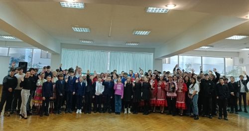 «Ак каз» керәшен фольклор ансамбле укучылар өчен оештырылган чарада катнашкан