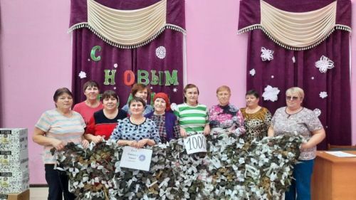 «Бер меңнән артып китте»: Сәвәләйлеләр маскировка челтәре үрүне дәвам итә