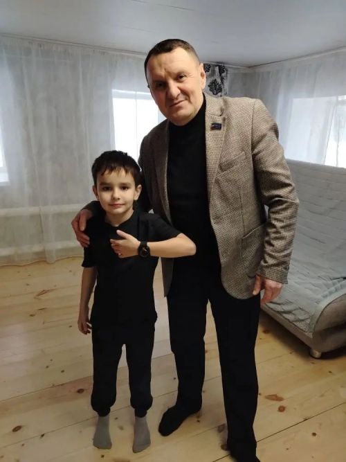 Дүсмәт авыл җирлеге башлыгы Радик Ефимов бер баланың хыялын чынга ашырган