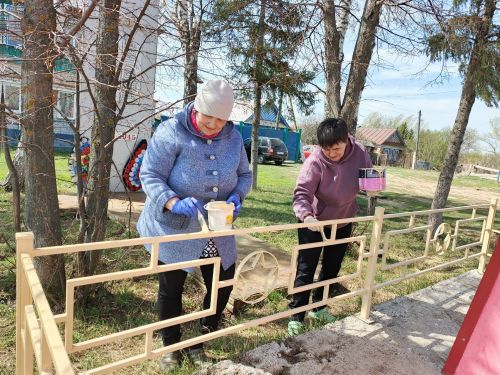 Үри һәм Бирдебәк авылы кешеләре «Без чисталык өчен» акциясенә кушылды