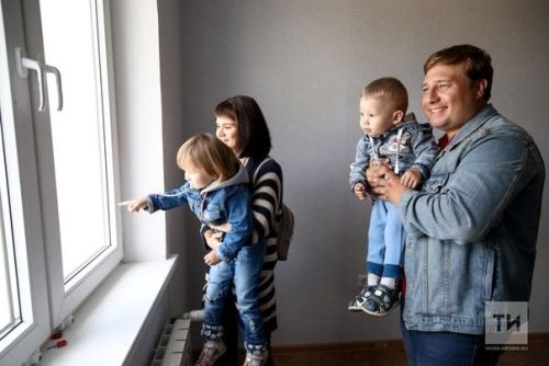 Күп балалы аналарның пенсияләре артачак