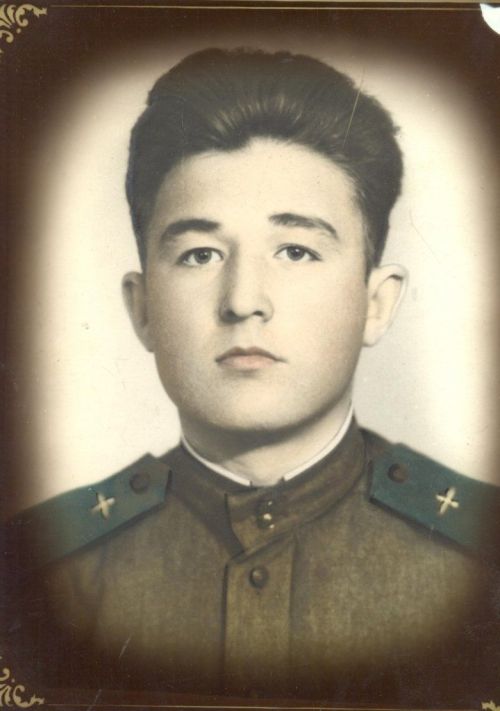 Усалидан Лидия Пасыева әтисенең солдат хезмәте турында сөйләде