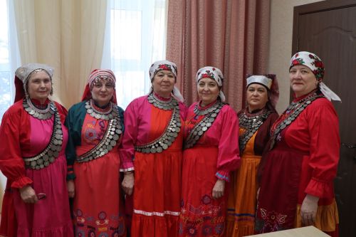 «Казансу» ансамбле солистлары белән очрашу аларны яңа яктан ачты
