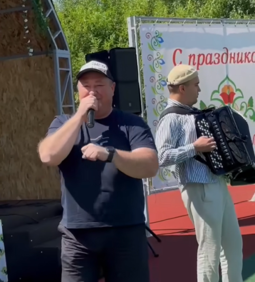 Татарстанның халык артисты Вадим Захаров изге эшләр эшләп йөри