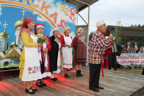 Якты Күлдә аутентик керәшен костюмнары конкурсы узды