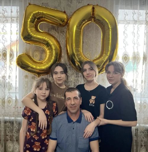 Юкәчедән Валерий Сазаев: «Дүрт кызым – күз нурларым»