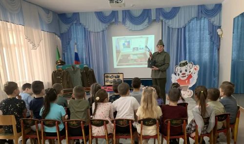 «Хәтер чемоданы»: Мамадышта балаларны тарих белән таныштырдылар