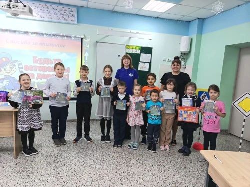 Иске Тәрбиттә балаларга юл хәрәкәте кагыйдәләрен өйрәтү буенча эш алып барыла