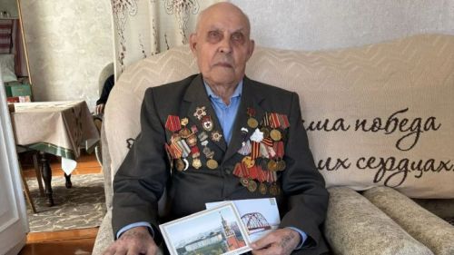 99 яшьтә дә сәламәт һәм хәрәкәттә: ветеран Михаил Тихонов Җиңү көнен шатлык белән каршылады