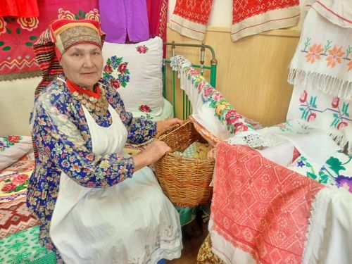Чистайда керәшеннәрнең бишек җыруларына багышланган чара узган