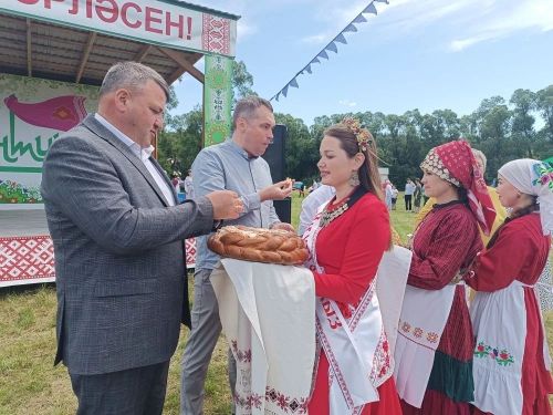 Кушкүл авылы янындагы аланлыкта Сабантуй гөрләде