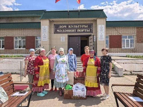 Дүрт Мунча авыл мәдәният йортында  төрле халыкларның йолалары һәм кыйммәтләре турында