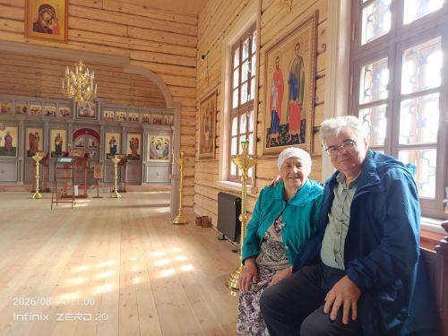 Татарстанның халык язучысы Аяз Гыйләҗевның гаиләсе  Югары һәм Урта Багражда булдылар