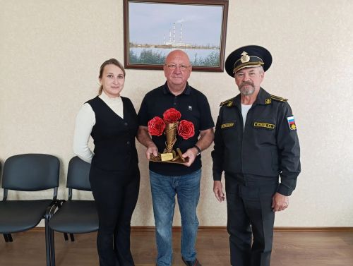 Бу көннәрдә Зәй ГРЭСы коллективы хәрбиләрдән махсус бүләк алды