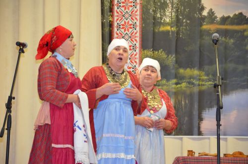 "Җәмле Җураш буйларында" фестивале