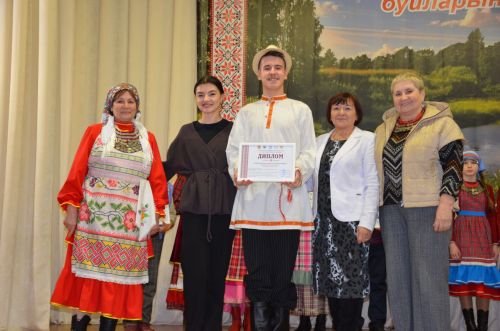 "Җәмле Җураш буйларында" фестивале