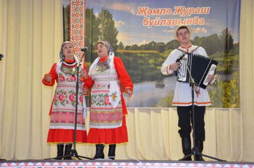 "Җәмле Җураш буйларында" фестивале
