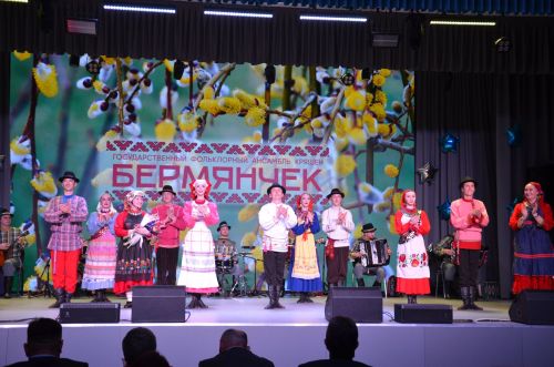 «Бәрмәнчек»тә – Оло көн» театральләштерелгән тамаша
