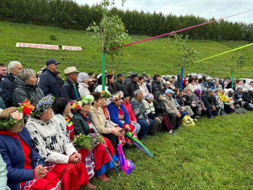 Субашта Тройсын бәйрәме