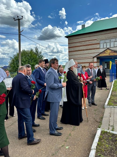 Югары Багражда уникаль реставрациядән соң храм аруландырдылар