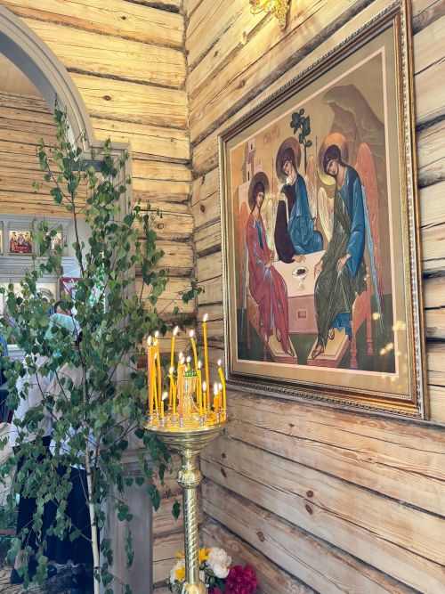Югары Багражда уникаль реставрациядән соң храм аруландырдылар