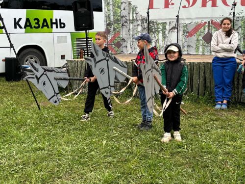 Субашта Тройсын бәйрәме