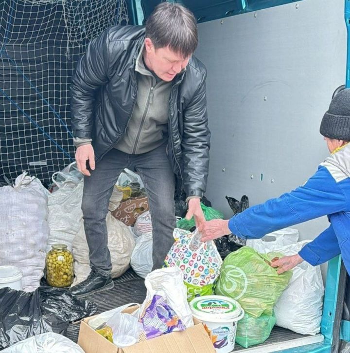Дуртмунчинский СДК провел акцию по сбору продуктов для бойцов СВО