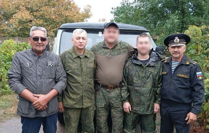 Зәйдән карендәшләребез хәрбиләргә чираттагы гуманитар ярдәм илтте