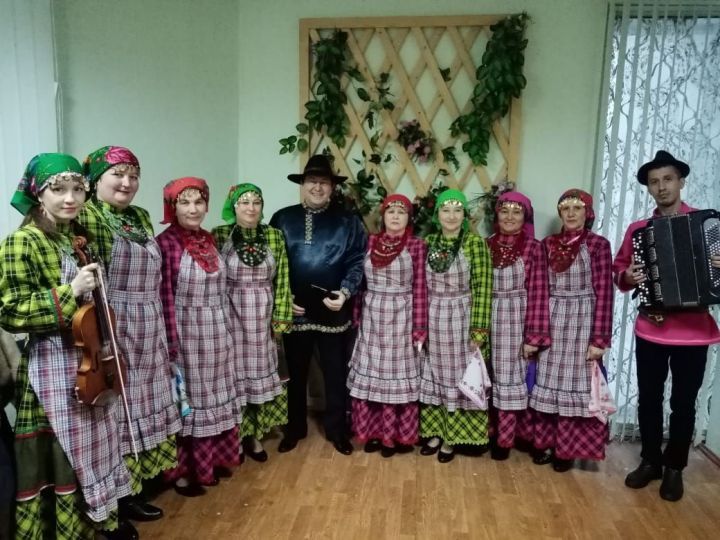 Кряшены Мензелинского района приняли участие на празднике "Нардуган" в Набережных Челнах