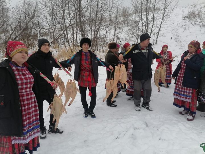 В селе Новые Балыклы прошел традиционный «Каз өмәсе»