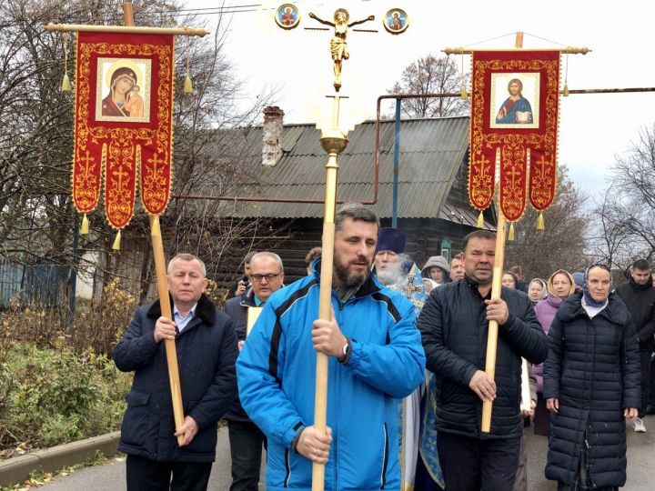 Юкәче авылында Көзге Казанский бәйрәме хөрмәтенә Крестный ход булды – фото, видео