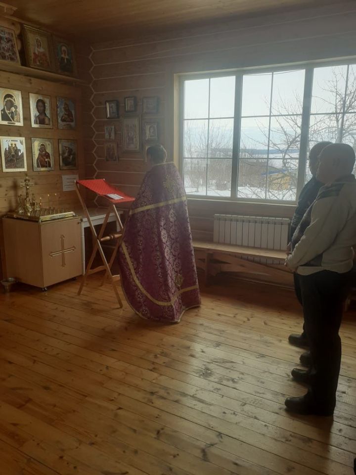 В селе Ляки провели панихиду по умершим пенсионерам отдела МВД России по Сармановскому району
