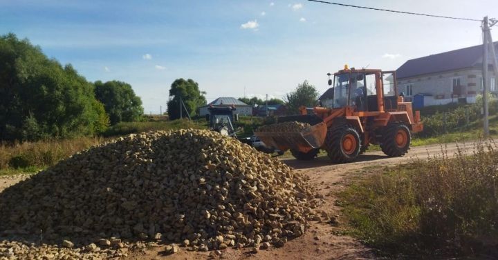 В Кряш-Серде завершились работы по благоустройству дорог